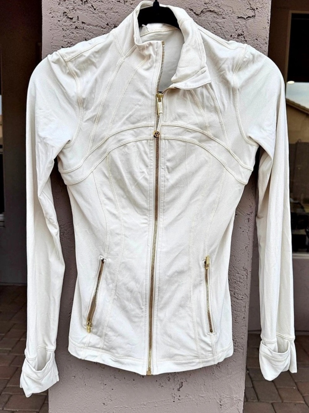 lululemon Define Nulu Cropped Jacket Women's Ivory Zip Jacket Size 4